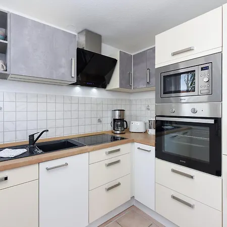 Apartment Robbe